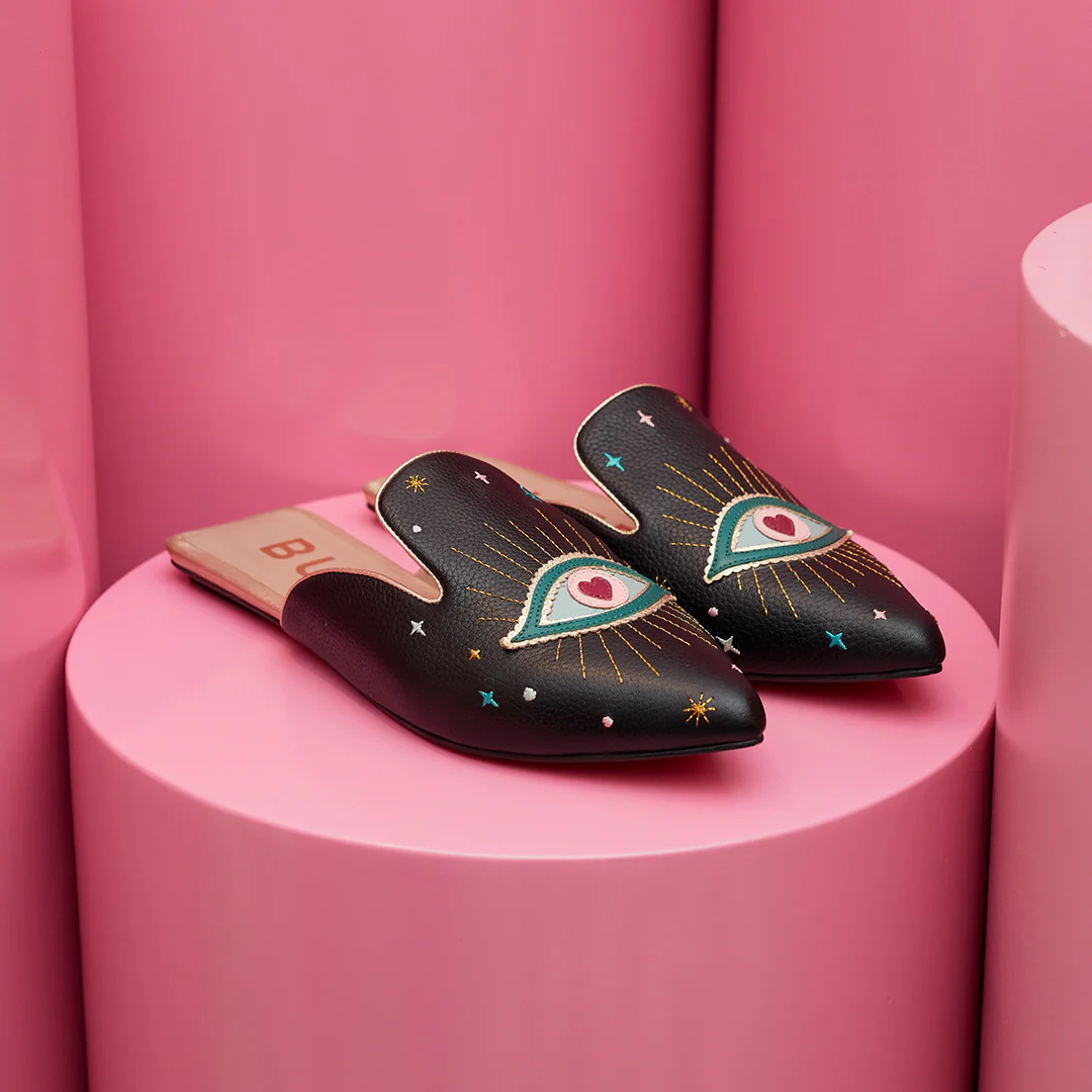 Shazam Mule Flat - Black