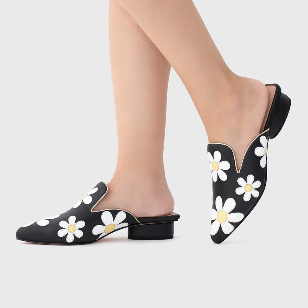 Freda Mule Flat, Black